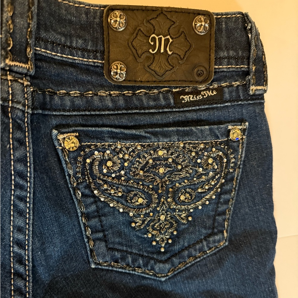 Y2K Miss Me Women's Blue Embellished Jeans size 27 skinny style no: JPN51235K-4